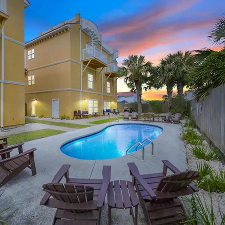 Spring Special, Lux 4Br House Sleeps 12, Pool, Elevator, King Bed Vila
